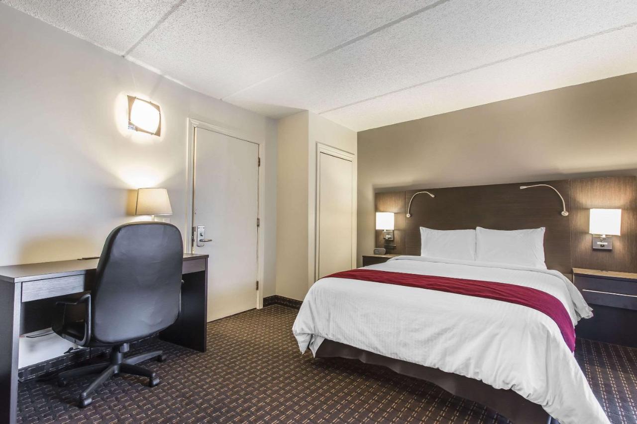 Hotel Le Principal 格兰比 外观 照片